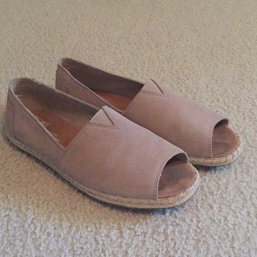 Toms shoes